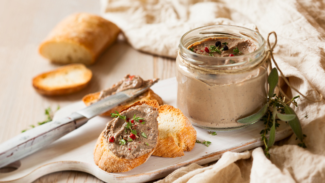 Chicken Liver Pate with Caramelised Onions | The Six O'Clock Show