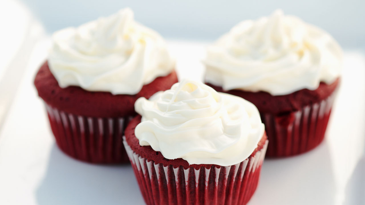 Red Velvet Cupcakes with Cream Cheese Topping