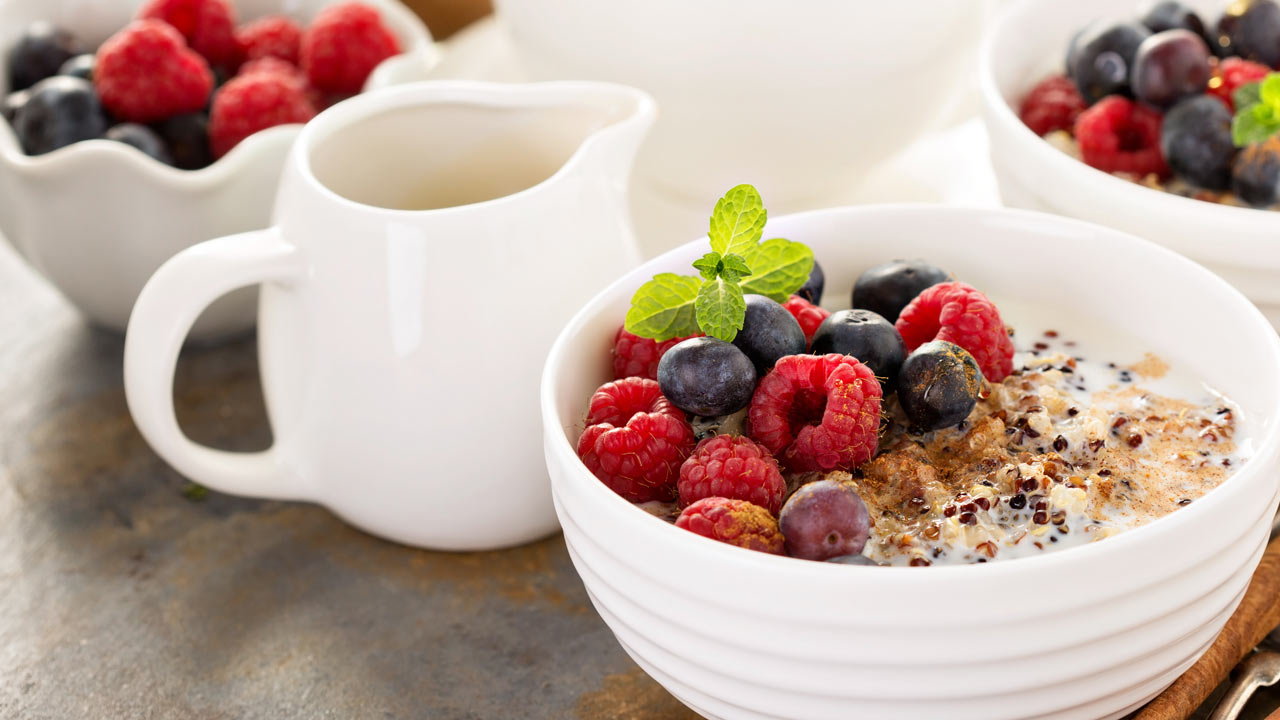 Joe's Healthy Cardamom & Raspberry Quinoa Porridge