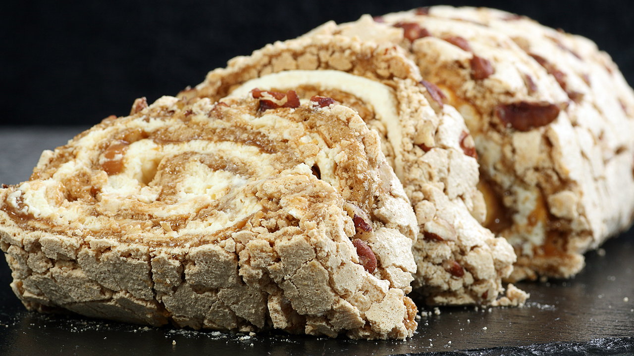 Meringue Roulade with Toasted Almonds