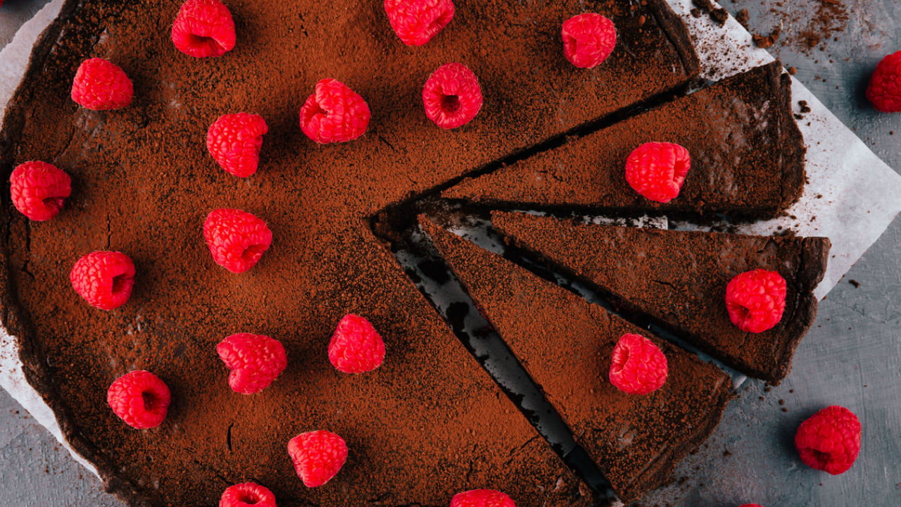 No Bake Chocolate Raspberry Tart