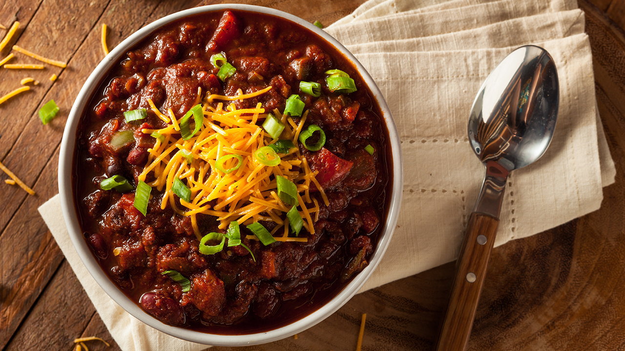 Slow-cooked Chicken and Bean Chilli