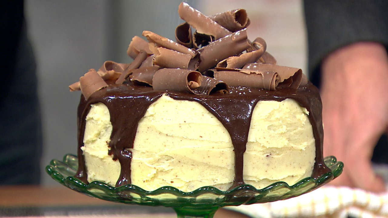 Glazed Chocolate Cake with Vanilla Buttercream and Chocolate Curls