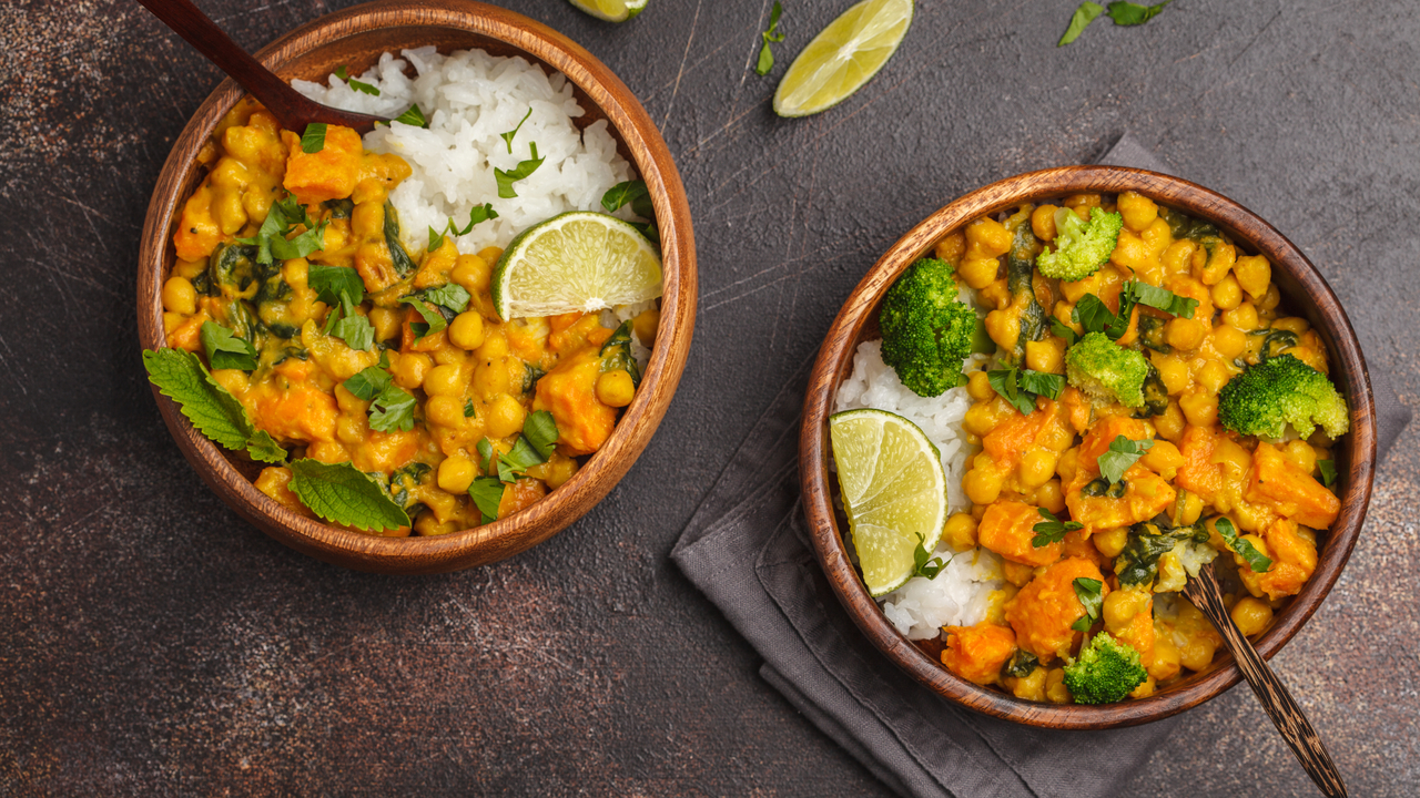 Massaman Curry with Peanut and Potato The Six O'Clock Show