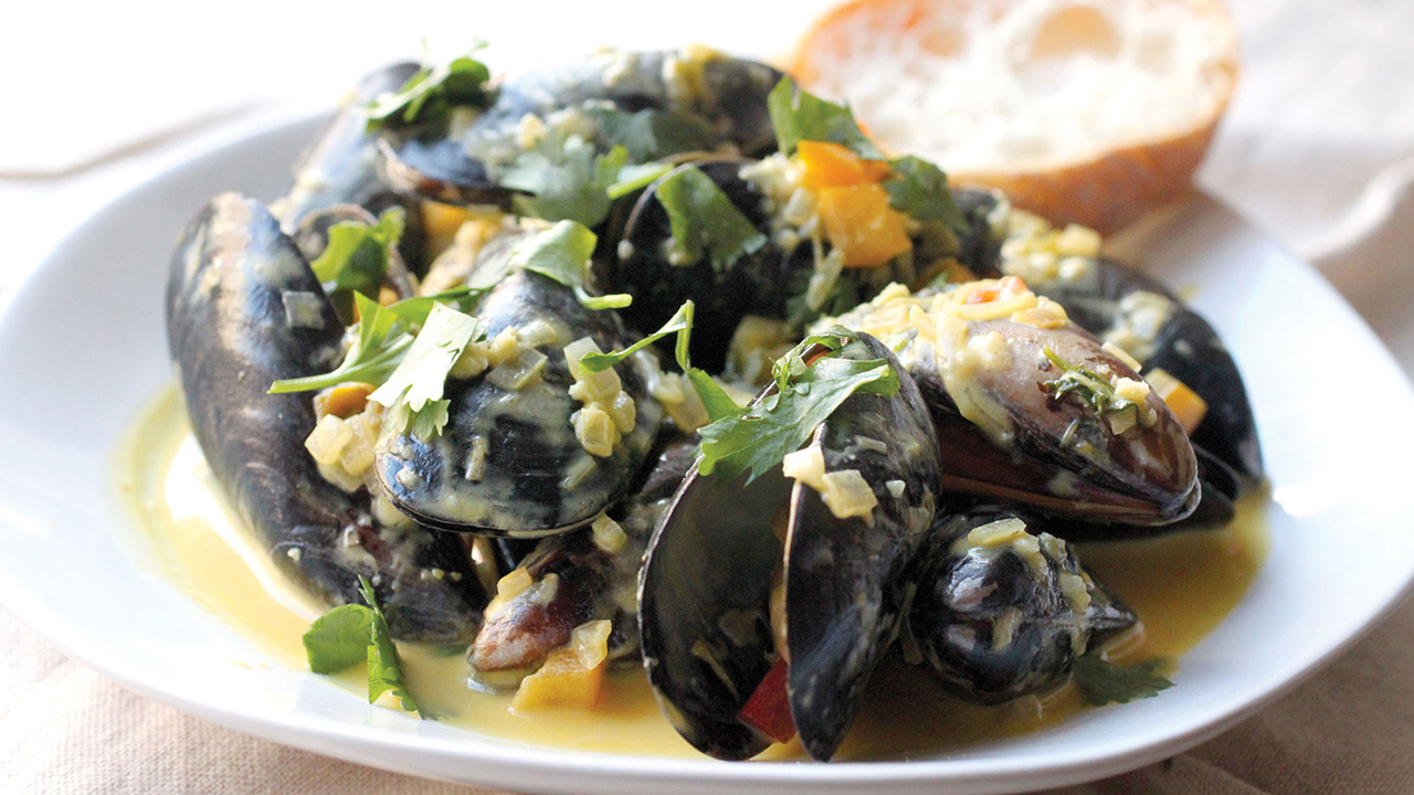 Mussels in Spiced Coconut Milk Ireland AM